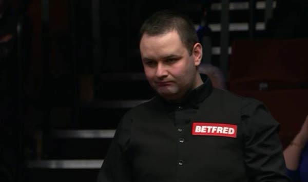 米体：意甲启用高可见度足球，荧光橙配色以往仅用于极端天气