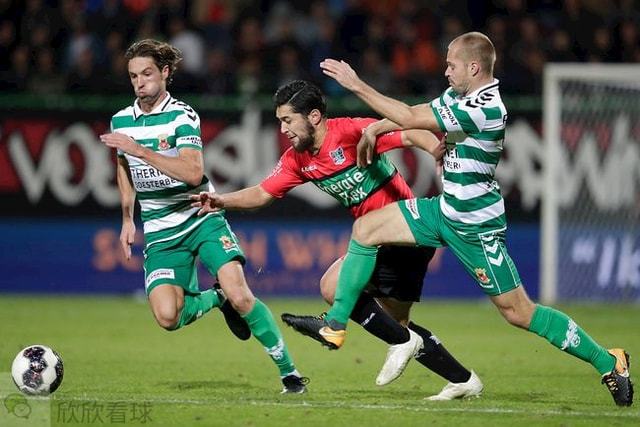 作为一名右 作为一名右